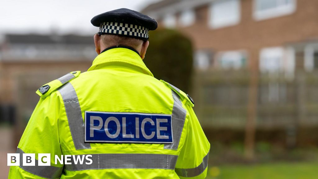 Men arrested over non-recent child sexual abuse in Bradford