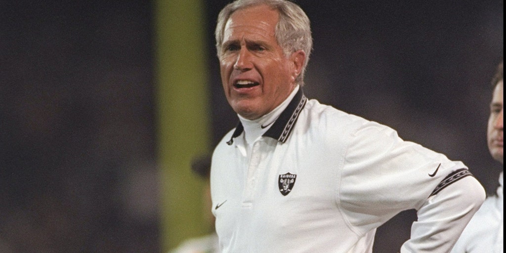 Mike White, who coached Raiders and multiple college programs, dead at 89