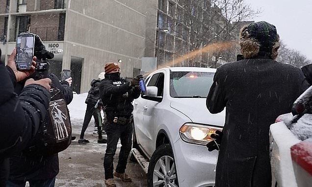 Minneapolis police chief criticizes ICE tactics after clash with...