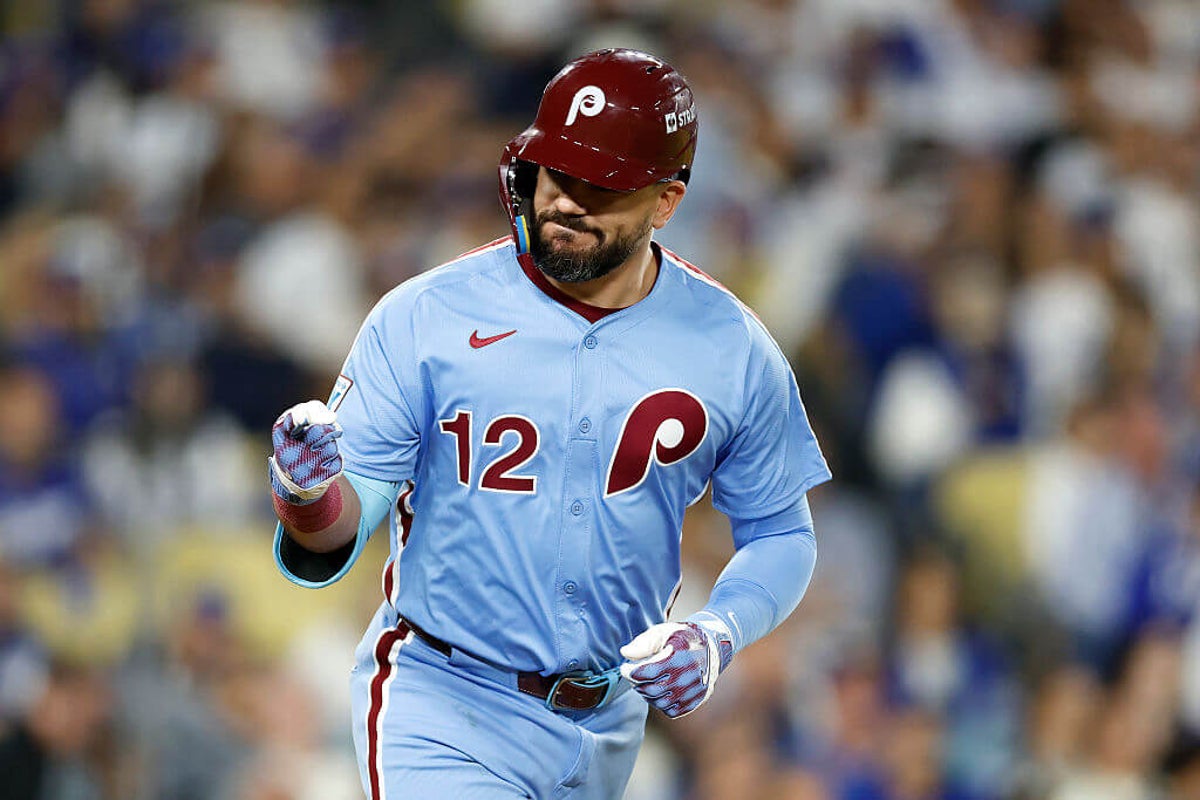 MLB's offseason finally clicks on with multiple signings, plus two buzzer-beaters