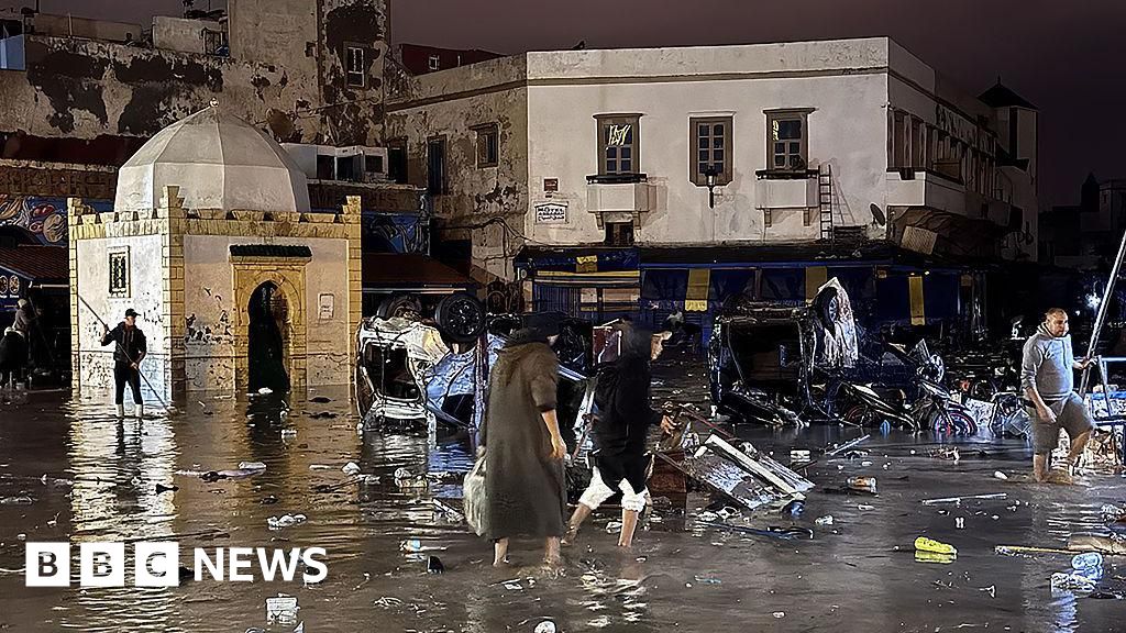 Morocco floods: Dozens killed in port city of Safi after heavy rains