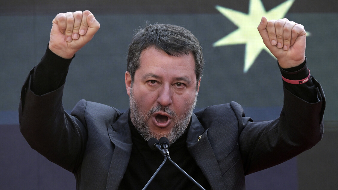 Moscow hails Salvini comments about taking on Russia - Politics - Ansa.it
