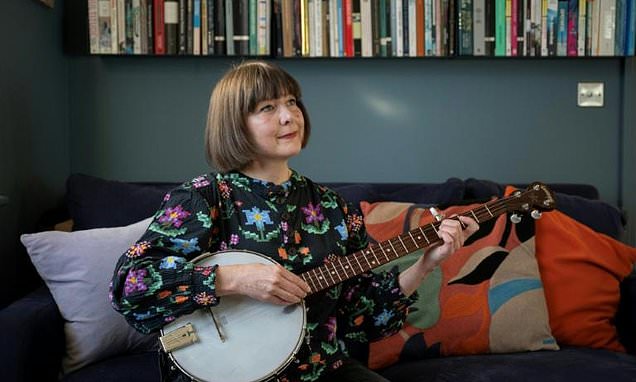 'Easiest scam in the world': Musicians sound alarm over AI...