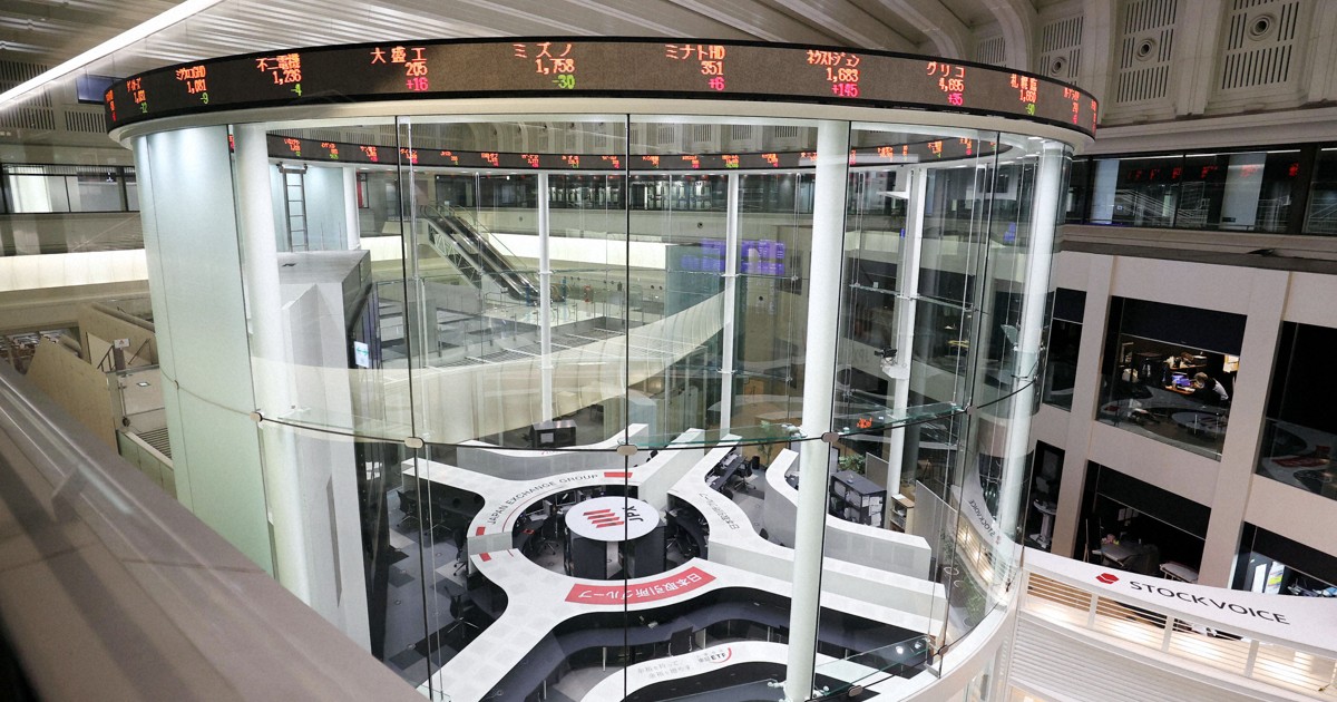 Nikkei stock index rises more than 2% on strong tech shares