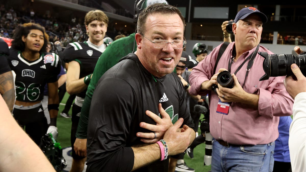 Ohio football promotes assistant to head coach after Brian Smith firing