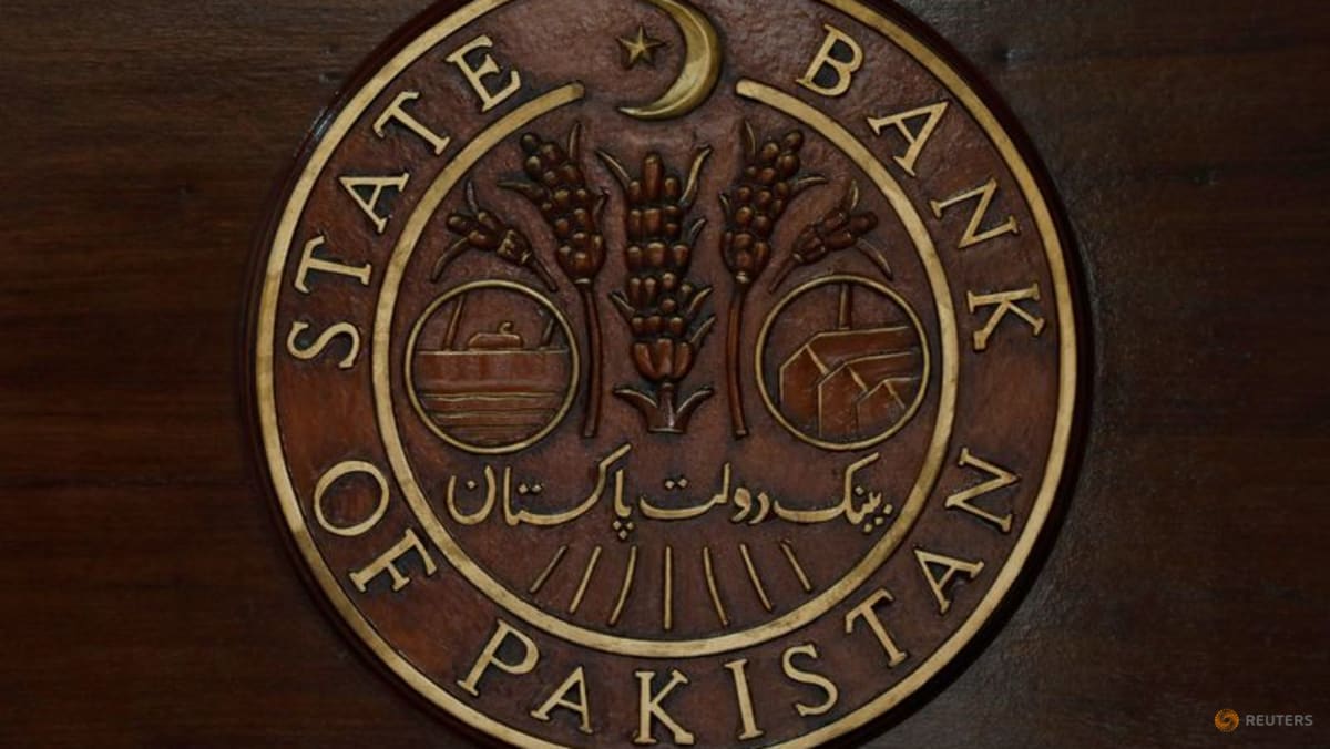 Pakistan central bank likely to hold rate at 11% as IMF flags inflation risks