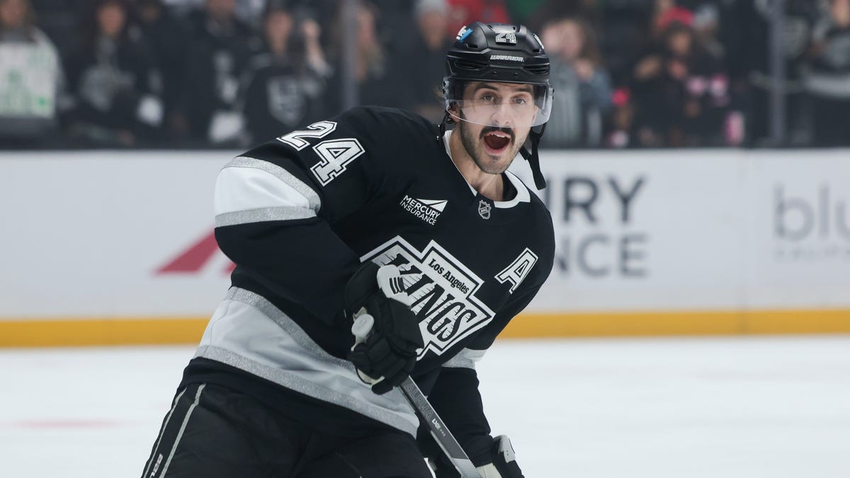 Three potential trade fits for Los Angeles Kings center Phillip Danault