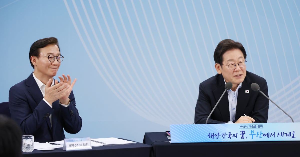 Presidential Office Accepts Minister Chun Jae-soo's Resignation