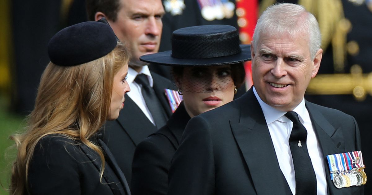 Latest blow for Andrew Mountbatten-Windsor as Princess Beatrice snubs dad at Christmas - The Mirror