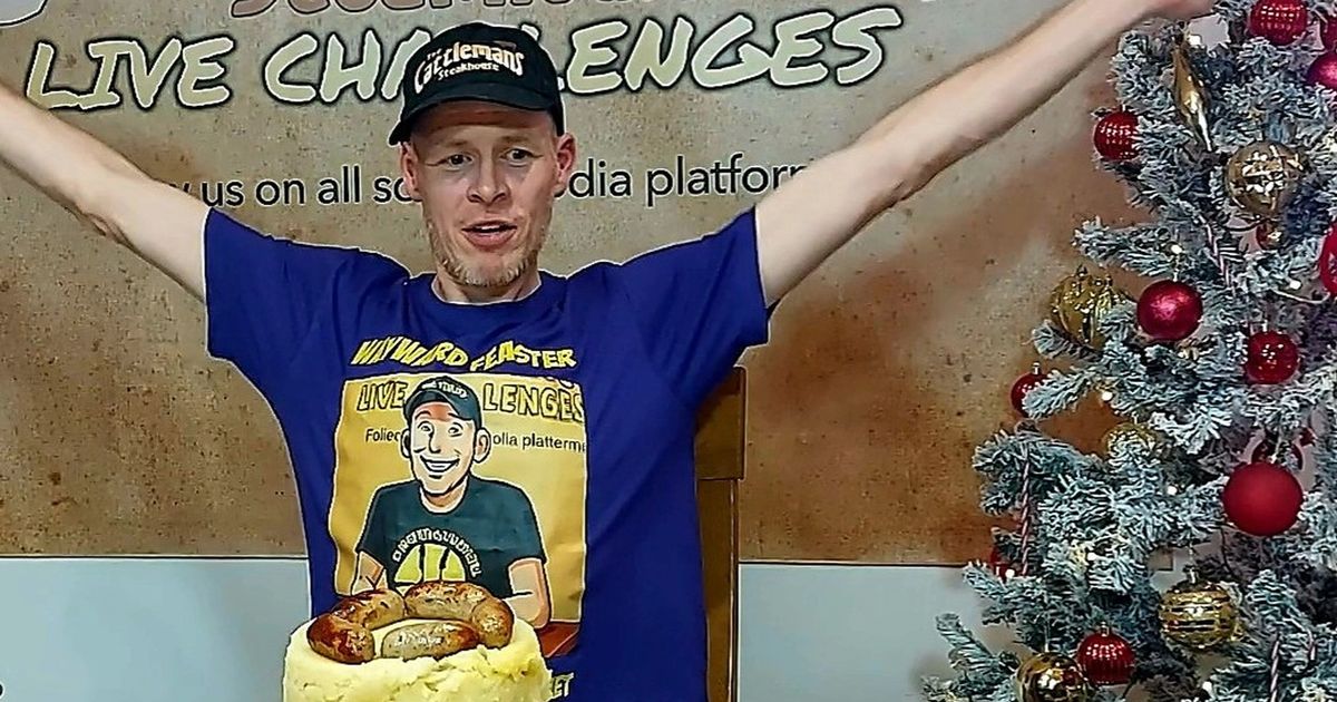 Restaurant won't pay out £250 for 10,000-calorie challenge as man 'didn't finish gravy' - The Mirror