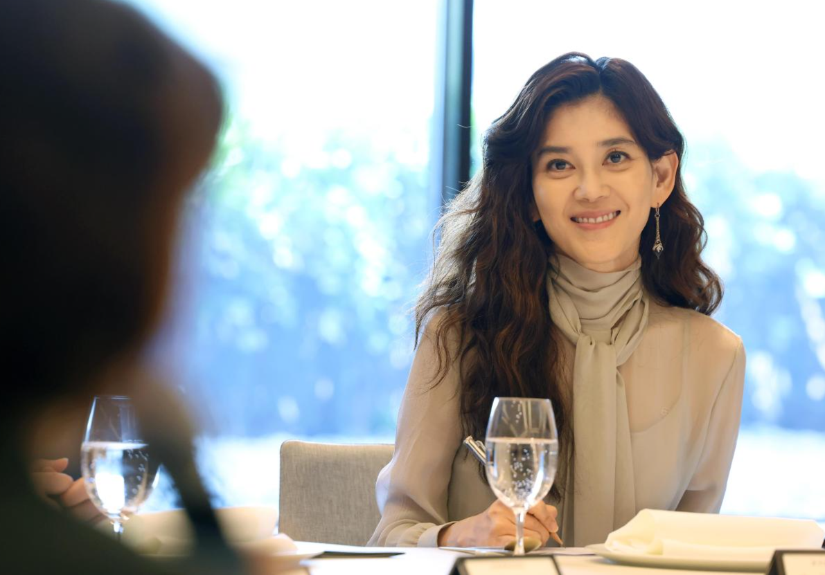 Samsung scion's near-perfect college exam score reaches Korean parents in US - The Korea Times