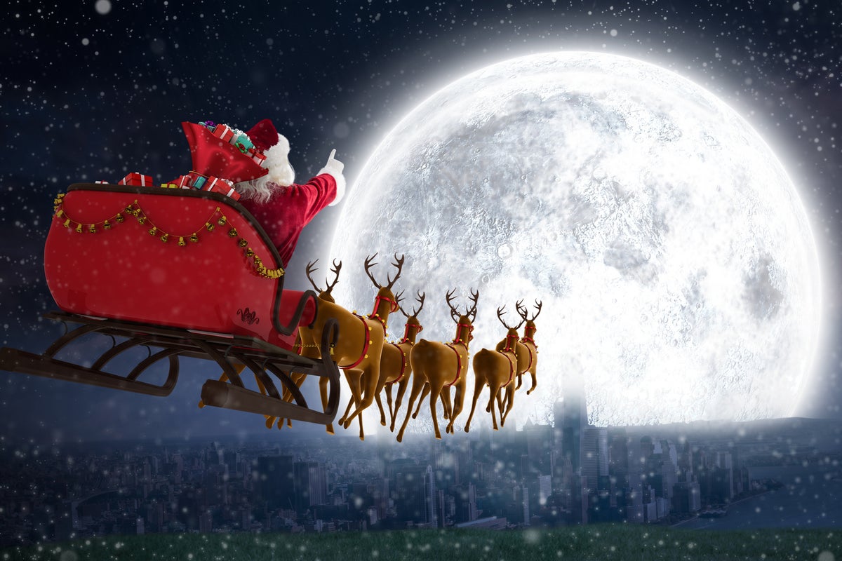 Watch live: Santa Claus begins his annual journey around the world