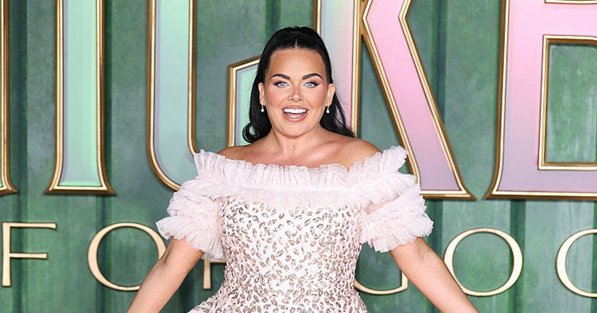 Strictly's Scarlett Moffatt hits back at 'fix' claims ahead of Christmas special - Daily Star