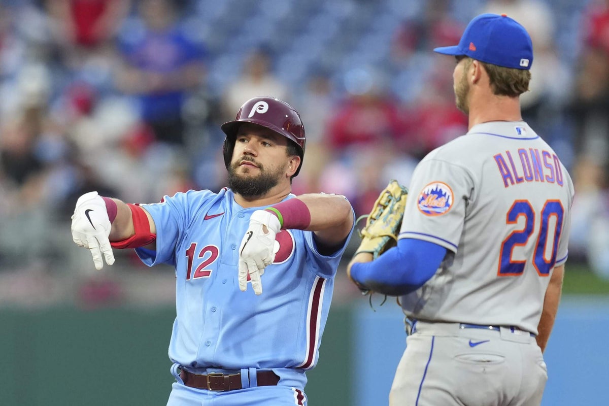 Kyle Schwarber vs. Pete Alonso: Which free agent slugger fits the Red Sox better?