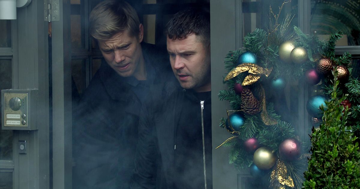 Soap spoilers for next week: Corrie 'death twist' and Emmerdale's Robron in danger - The Mirror