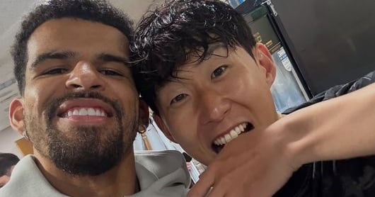 Solanke Signals Return After Injury Absence