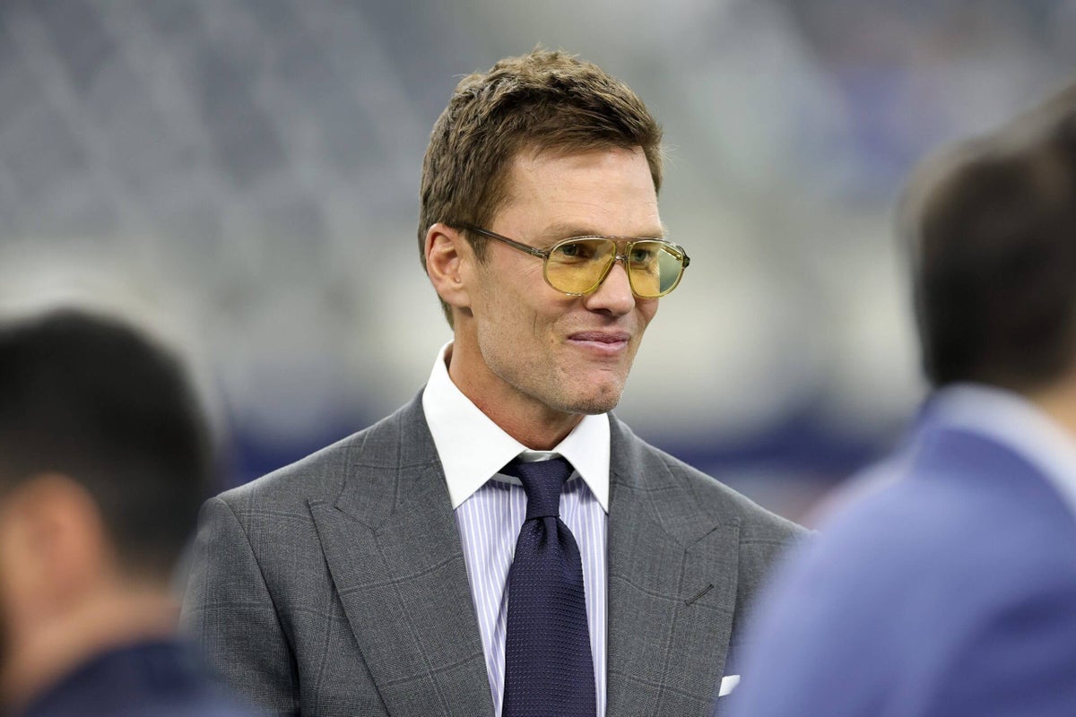 The ironic case for Tom Brady as my sports media person of the year: Deitsch