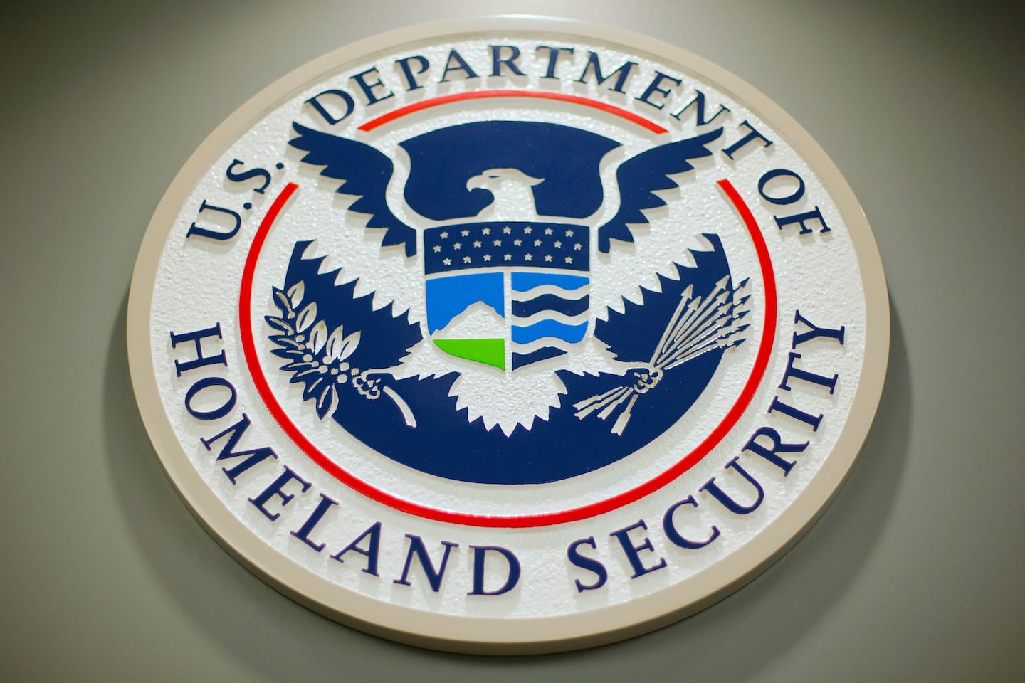 Trump administration moves to overhaul how H-1B visas are granted, ending lottery system - The Boston Globe