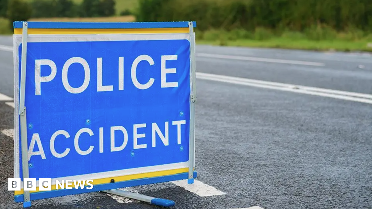 Man and woman, 24, killed in crash in Aberdeenshire