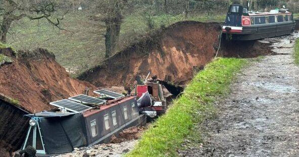 Major incident declared as UK canal swallowed by 'rapidly expanding sinkhole' - Daily Star