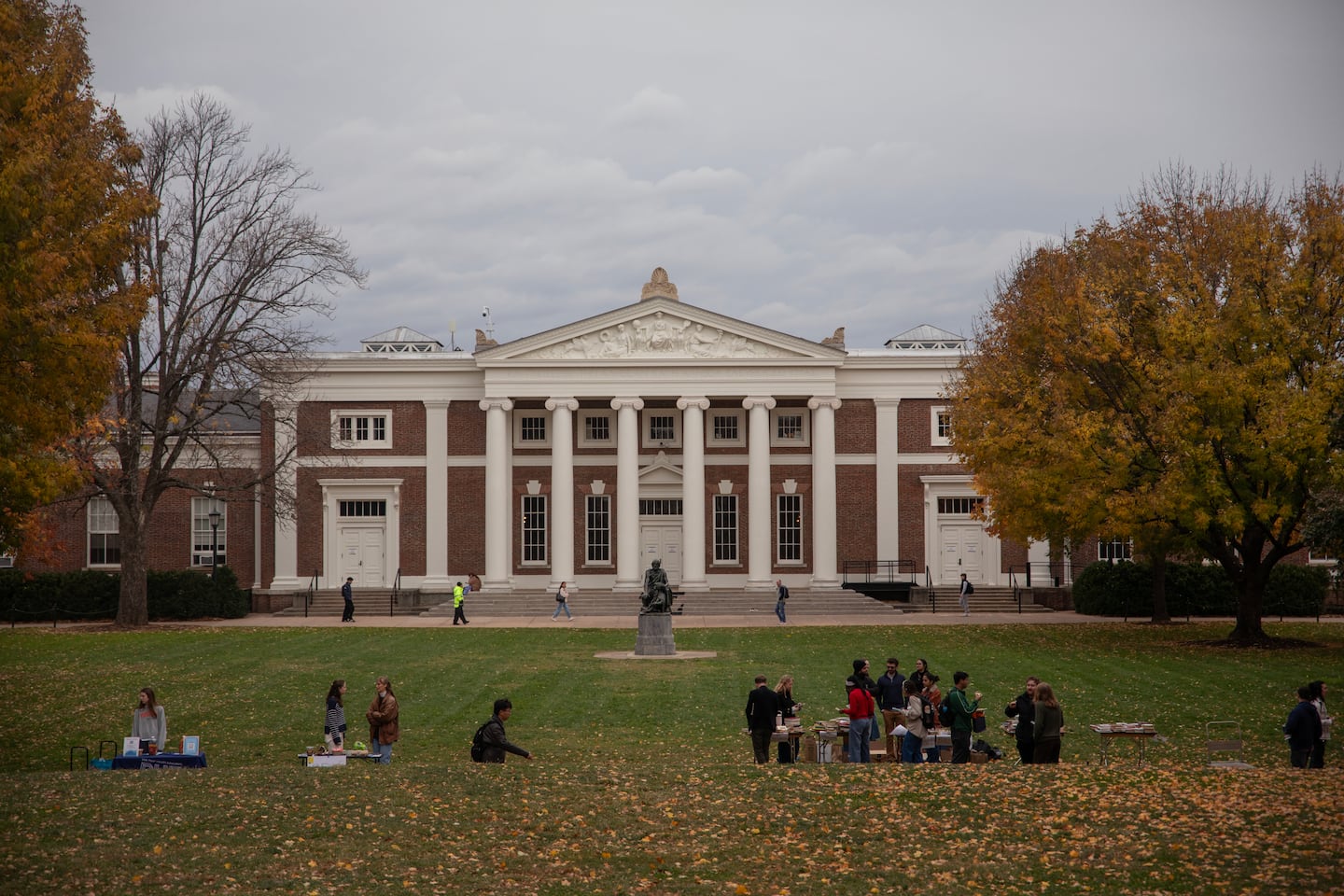 University of Virginia's board names a new president - The Boston Globe
