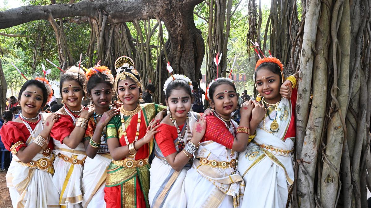 Festive atmosphere prevails on the final day of 'Visakha Balotsav'