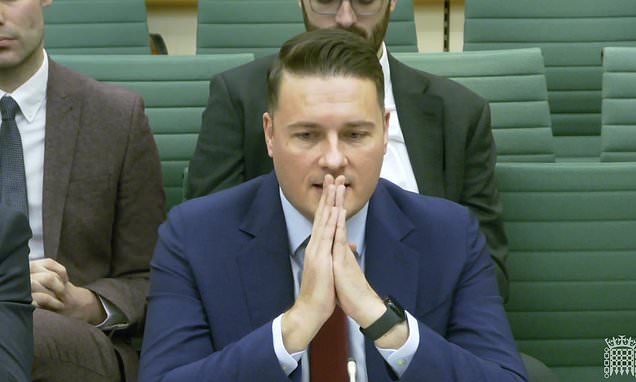 Wes Streeting admits children can't consent to taking puberty blockers