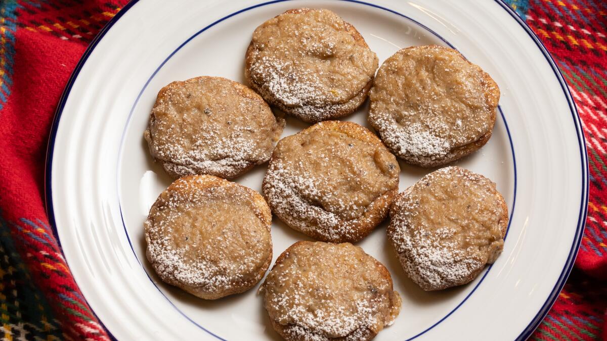 Winterdoodles (Snickerdoodles With Eggnog Custard)