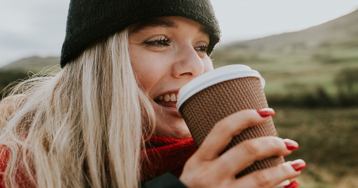 Women urged to swap coffee for tea in serious health warning - The Mirror