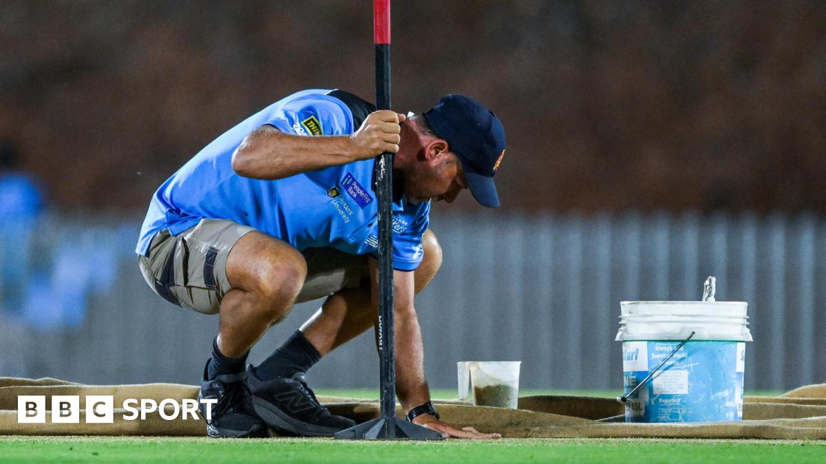 Women's Big Bash League 2025-26 results: Match abandoned after ball rolled into pitch