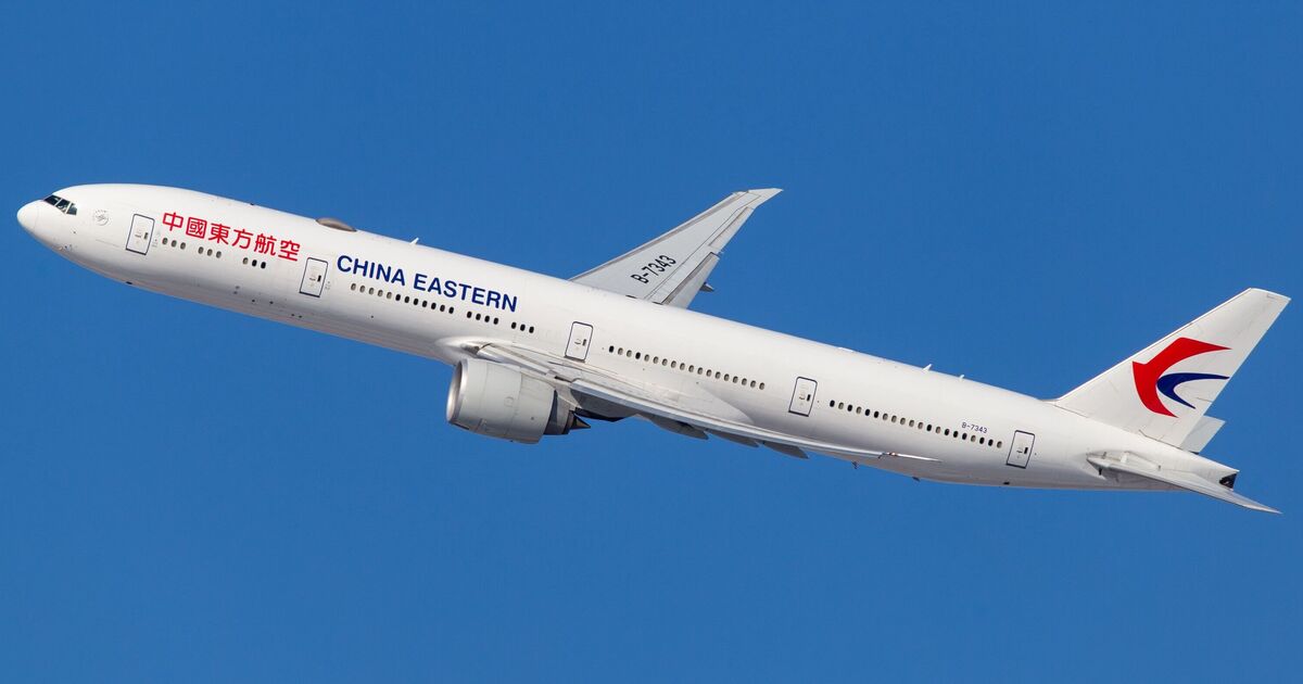 The world's longest flight takes 29 hours and 12,400 miles in new record