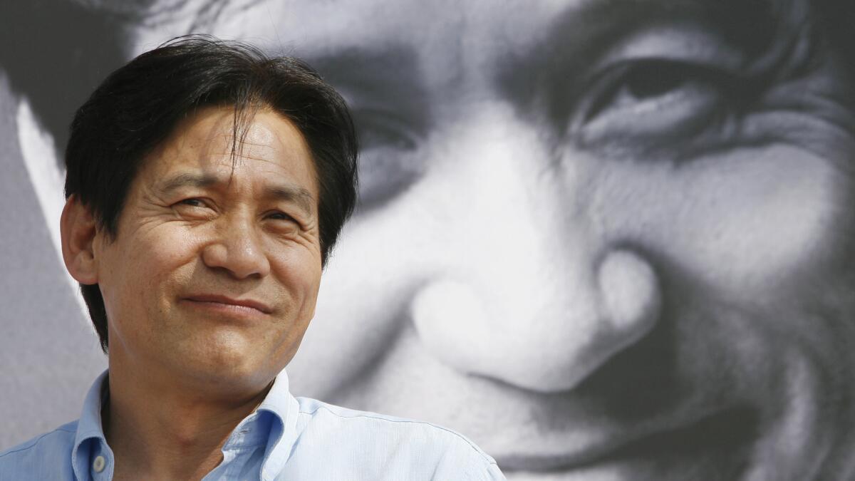 Ahn Sung-ki, the South Korean movie star known as 'the Nation's Actor,' dies at 74
