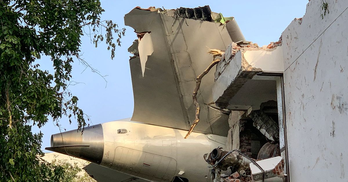 Air India crash probe 'leans towards deliberate pilot action' in fireball smash - Daily Star