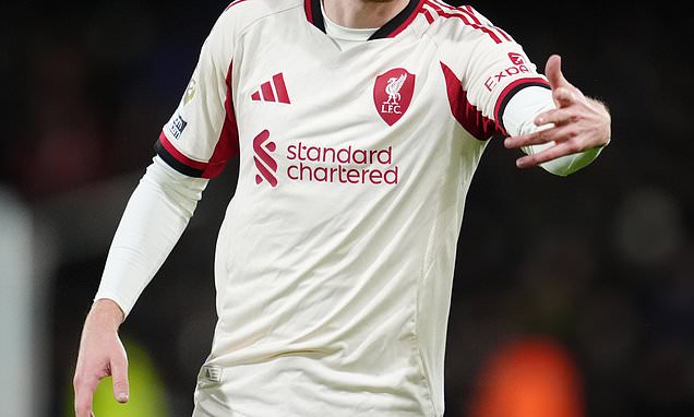 Andy Robertson to stay at Liverpool after they pull out of...