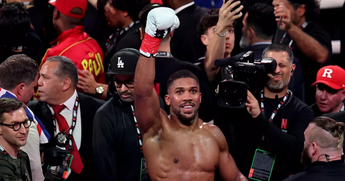 Anthony Joshua update leaves more questions than answers after car crash - The Mirror