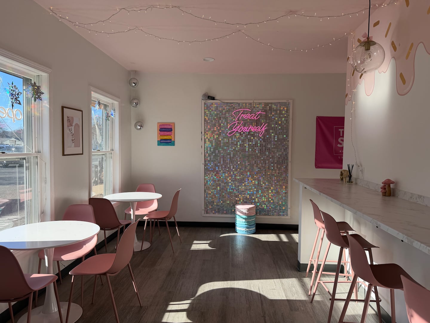 'Sugar and spite': After anti-ICE cookie goes viral, Western Mass. bakery deals with death threats and surge in demand - The Boston Globe