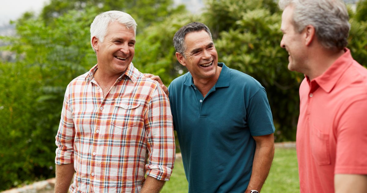 Banter is 'better' for blokes' mental health than talking about feelings, expert claims - Daily Star