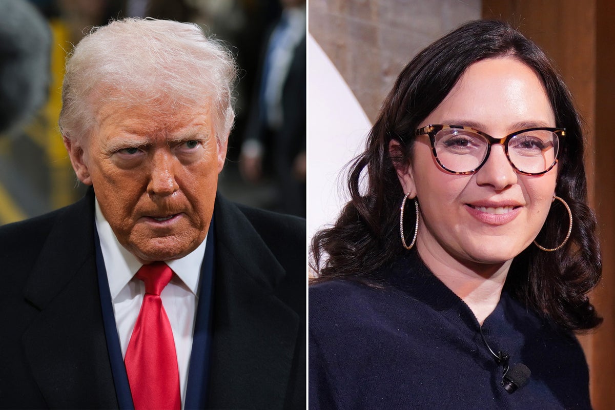 Bari Weiss and Trump exchanged kisses on the cheek following '60 Minutes' interview