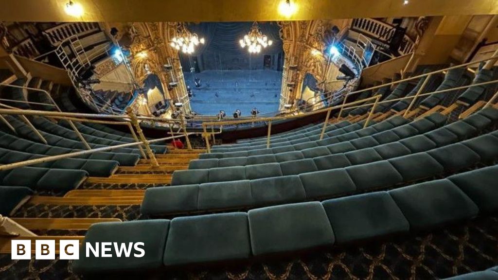 Heritage Blackpool theatre to have '21st century' seat upgrade