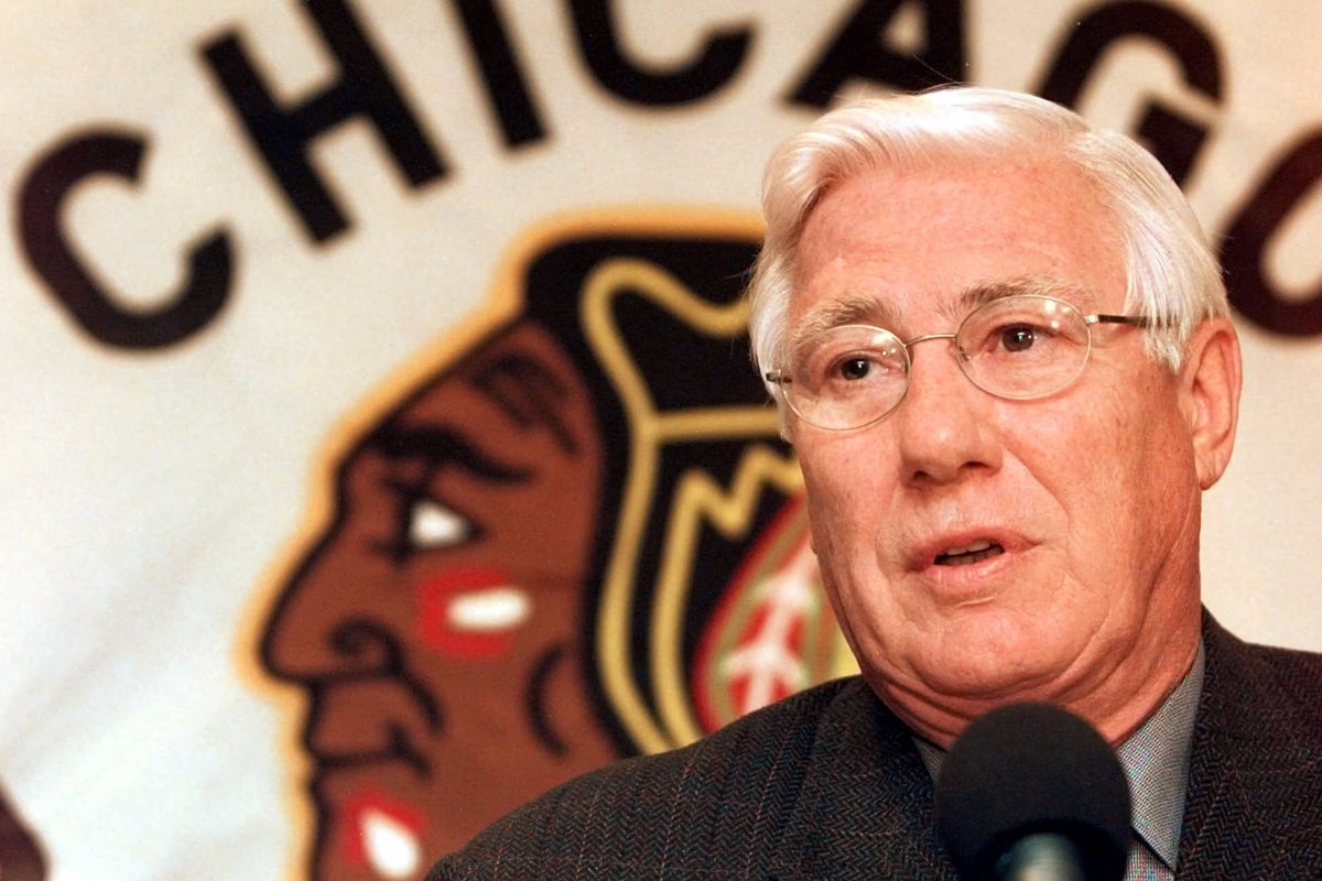 Bob Pulford, 4-time Stanley Cup winner and longtime NHL coach/GM, dies at 89