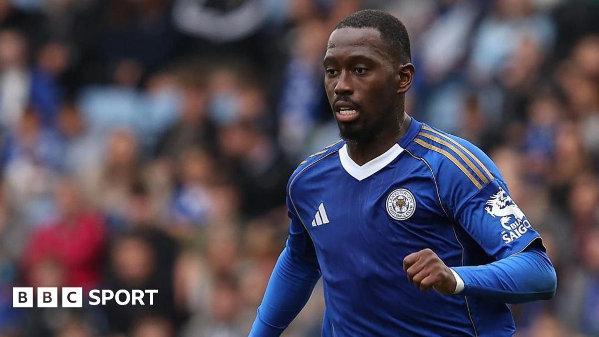 Boubakary Soumare: Midfielder leaves Leicester City for Qatar