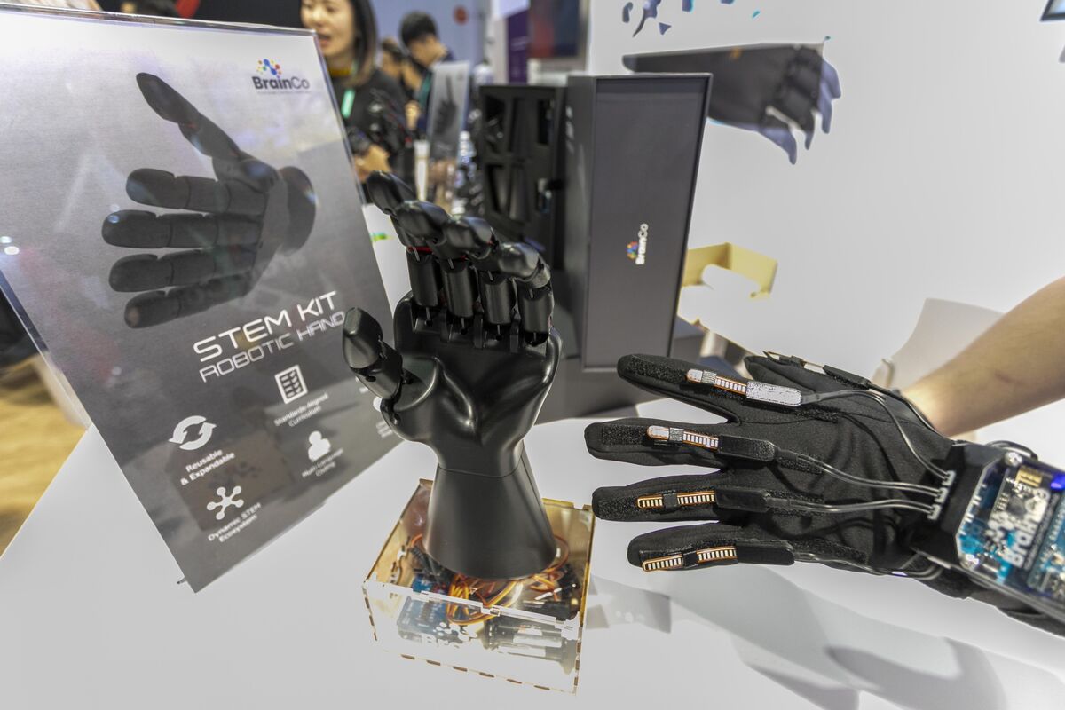 'Hangzhou Six' Tech Startup BrainCo Is Said to File for Hong Kong IPO
