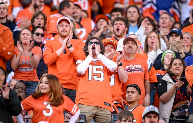 Keeler: This Broncos fan was offered blank check for his AFC playoff tickets. Here's why he passed.