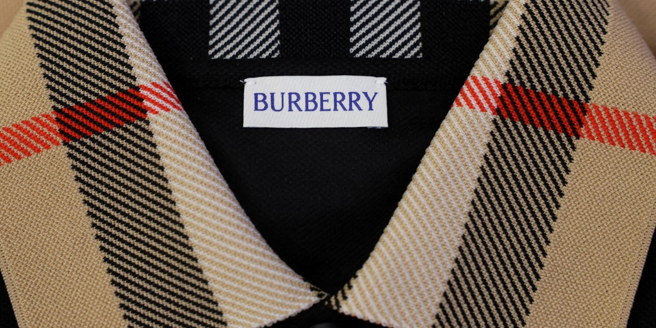 Burberry Shares Pop as Luxury Trench-Coat Maker Warms Up to Gen Z