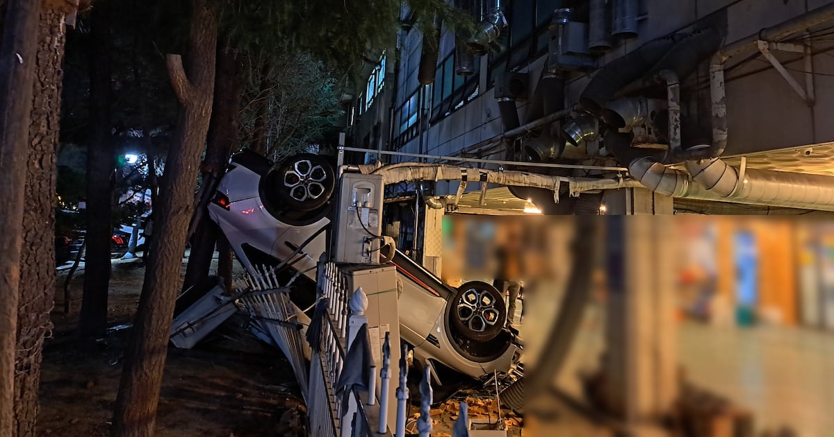Busan 30s Drunk Driver Crashes Through Third-Floor Wall