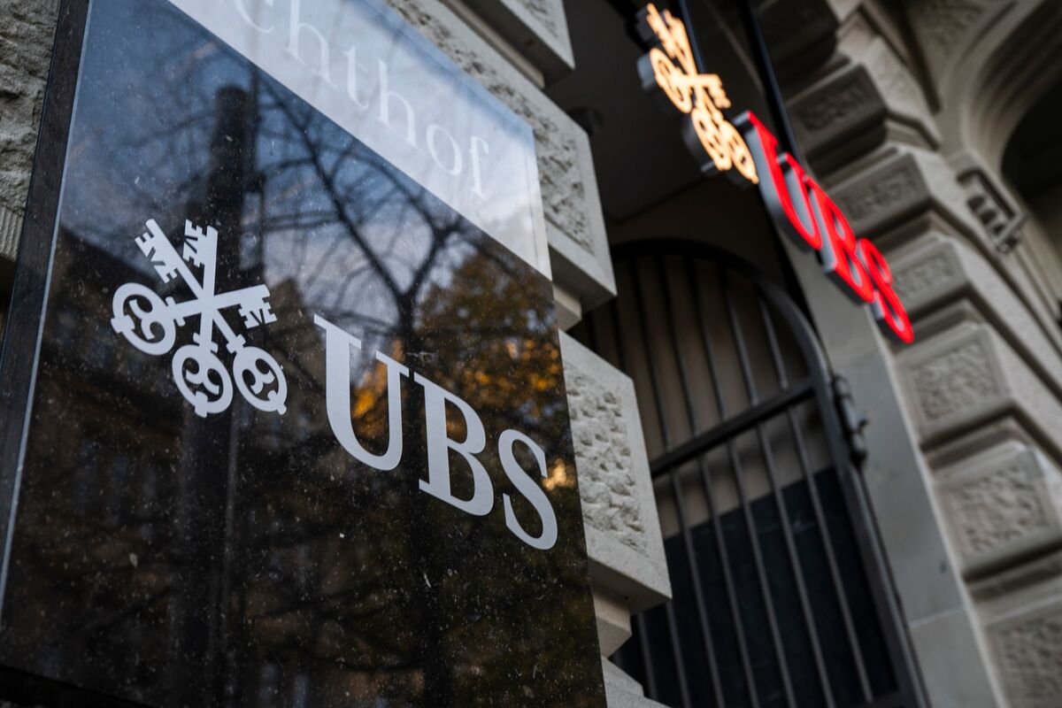 Cantor Says Closing of UBS Hedge Fund Deal to Continue into 2026
