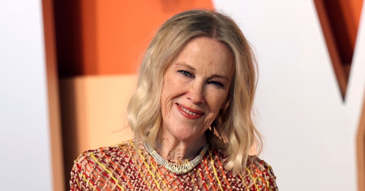 Catherine O'Hara's friends in 'complete shock' as she kept ill health secret - The Mirror