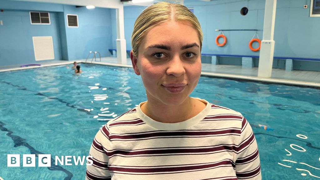 Delight as Chatteris swimming pool reopens after two years