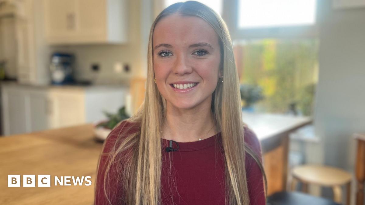 Chickenpox vaccine: 'My parents didn't know if I was going to live'