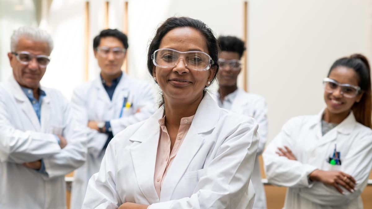 China vs. India in the race for diasporic research talent: Speed, sovereignty, and soft power